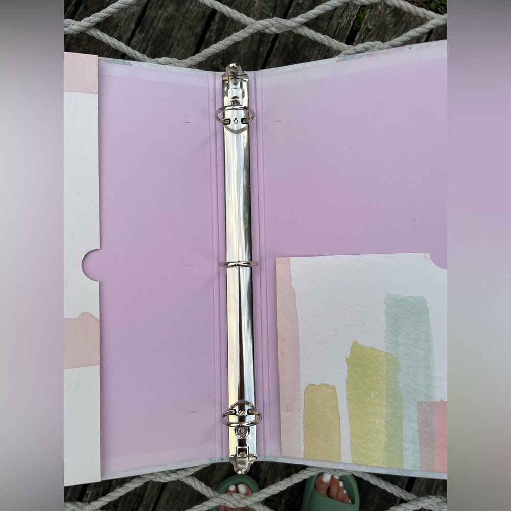 Binder - Picture 10 of 10